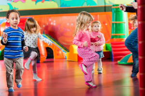 NappyDancers im ZiM Poing - Kursinfos - Foto tanzende Kinder